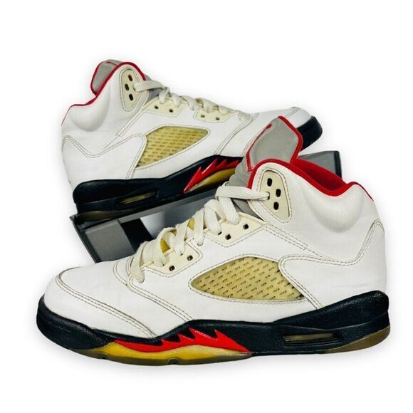 Air Jordan 5 Retro GS 2013 'Fire Red' 440888-100 Youth 4.5 - Picture 1 of 11